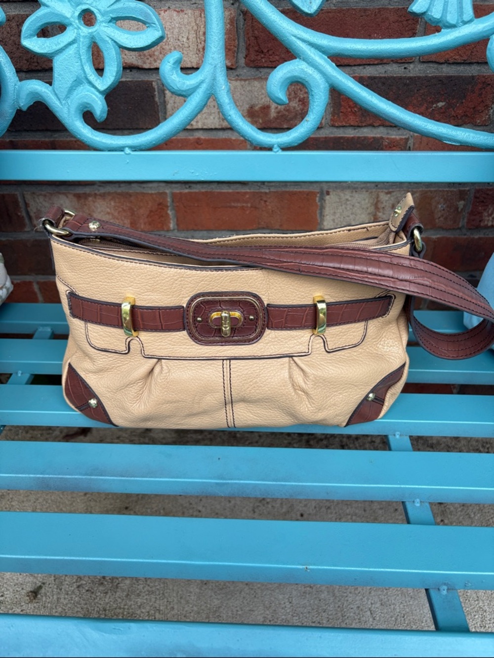 Aigner Cream and Brown Leather Shoulder Bag